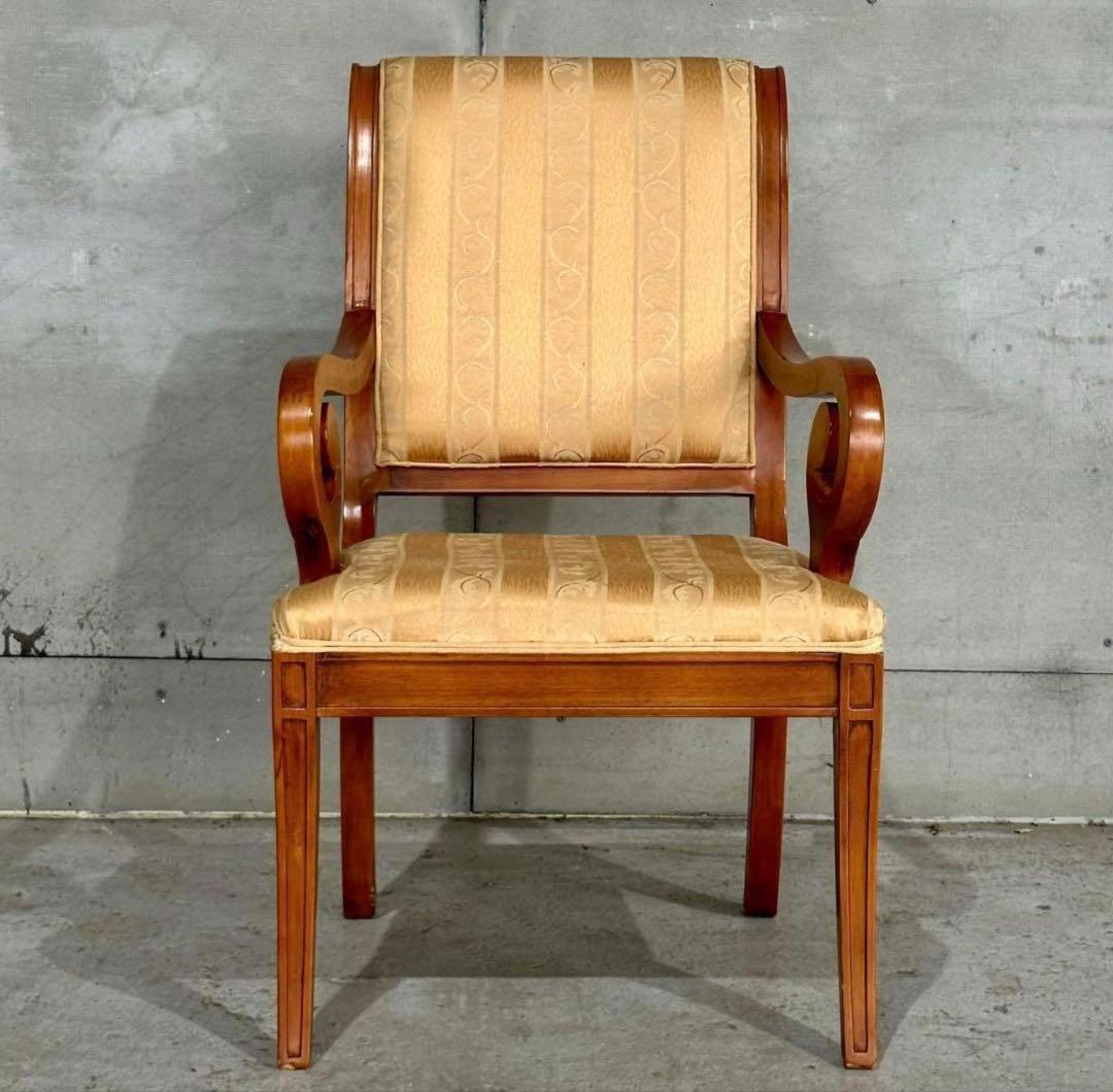 ✦優雅な曲線美✦ロココ調クラシックチェア　アームチェア　真鍮調装飾　ヴィンテージ