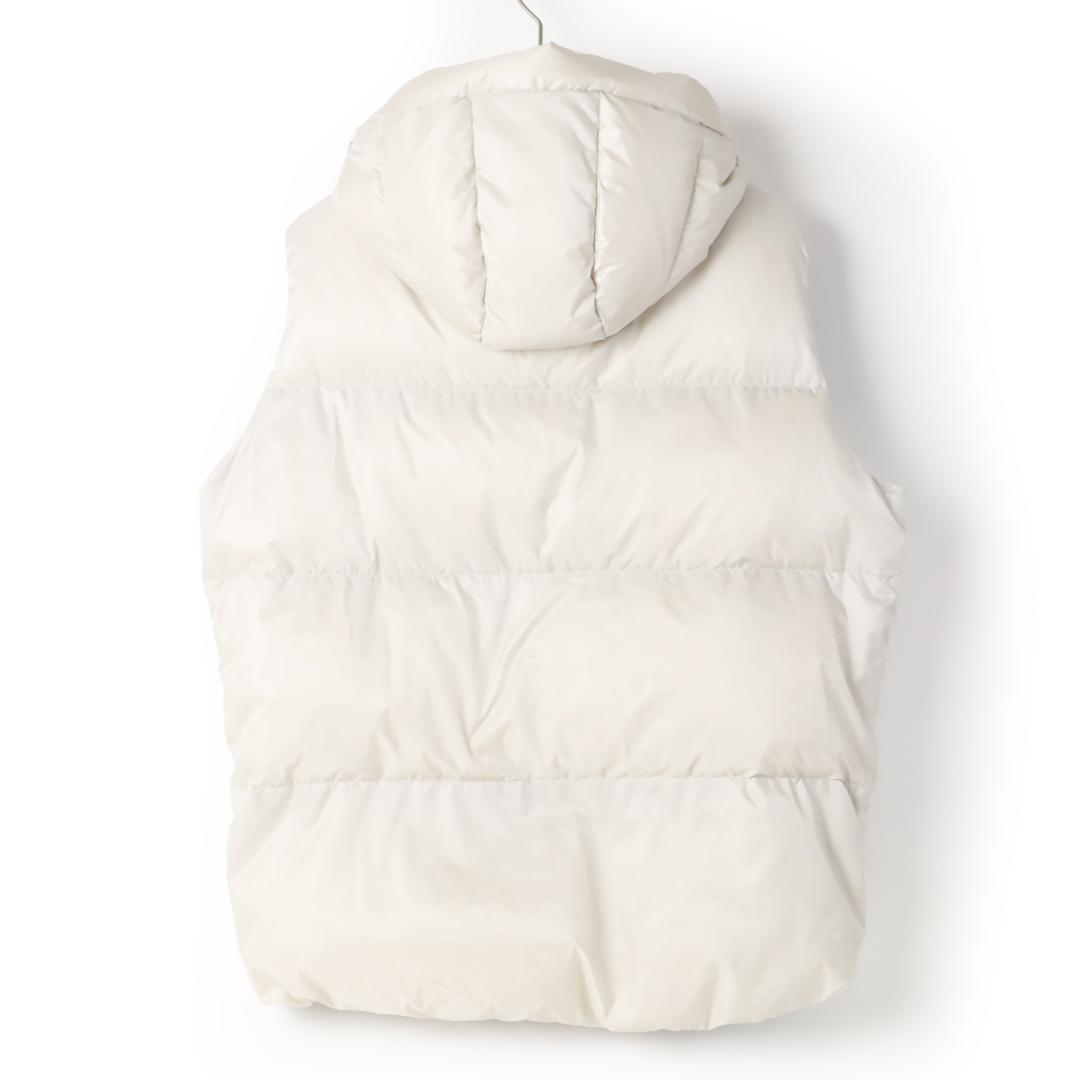 545 新品 23区 ダウンベスト 撥水加工/洗えるレディース 38