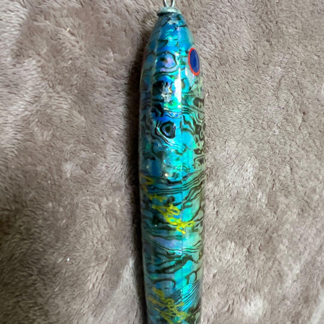 貝田ルアー　カットバック