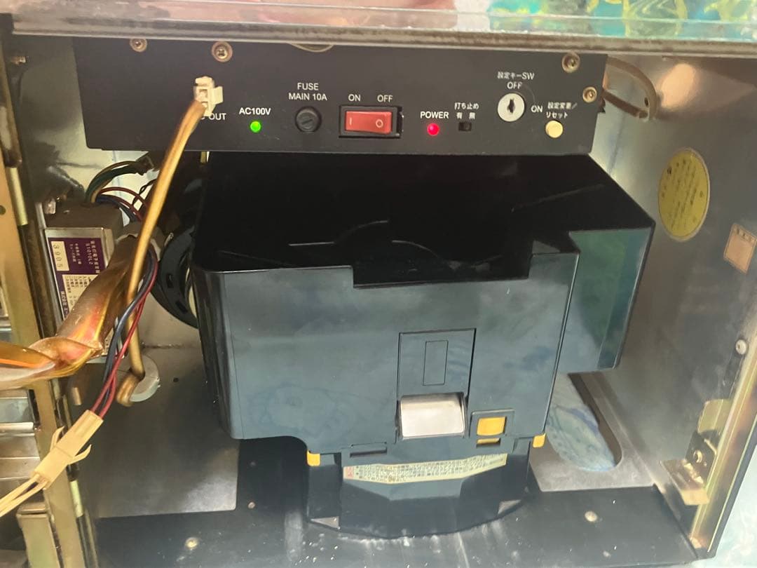 オリンピア25 ねぇねぇ島娘４号機・レア人気　メダル約1000枚付き