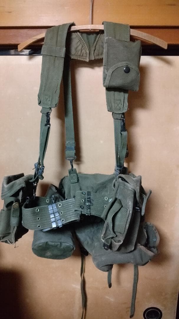 アメリカ軍　ベトナム戦争　実物　M-1956　個人装備セット