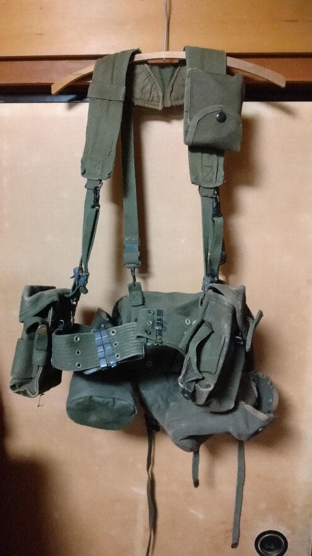 アメリカ軍　ベトナム戦争　実物　M-1956　個人装備セット
