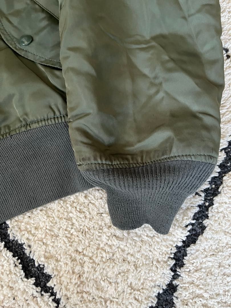 グランドクルー　90s USA製 ALPHA アルファma-1 ノームコア