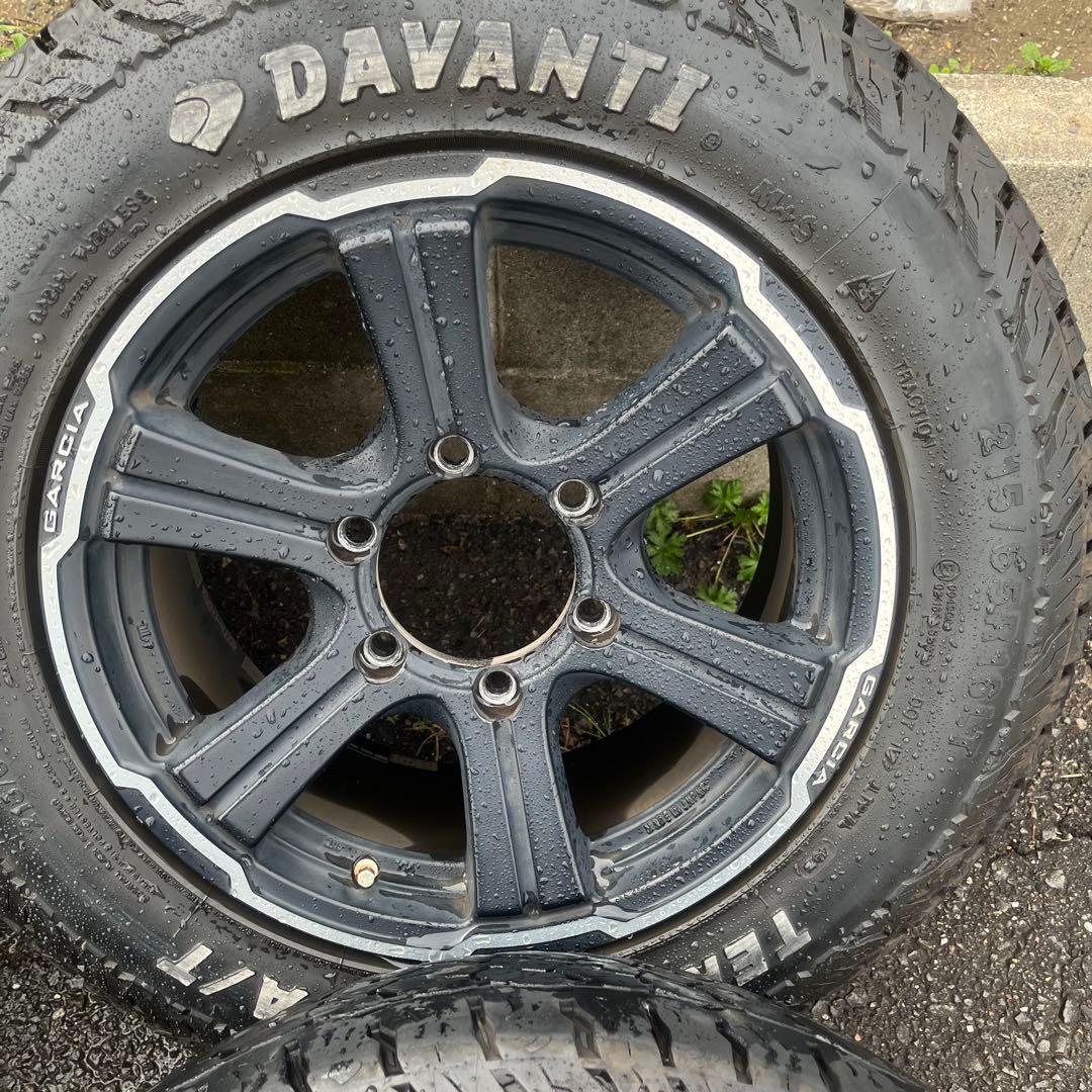 ハイエース　16インチアルミホイールレイズガルシア　4本　送料込み変更可能