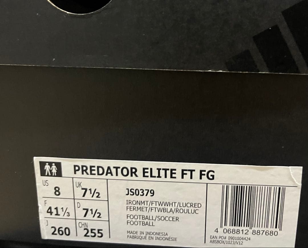 アディダス　新品　プレデター　ELITE フォールディングタン FG 26