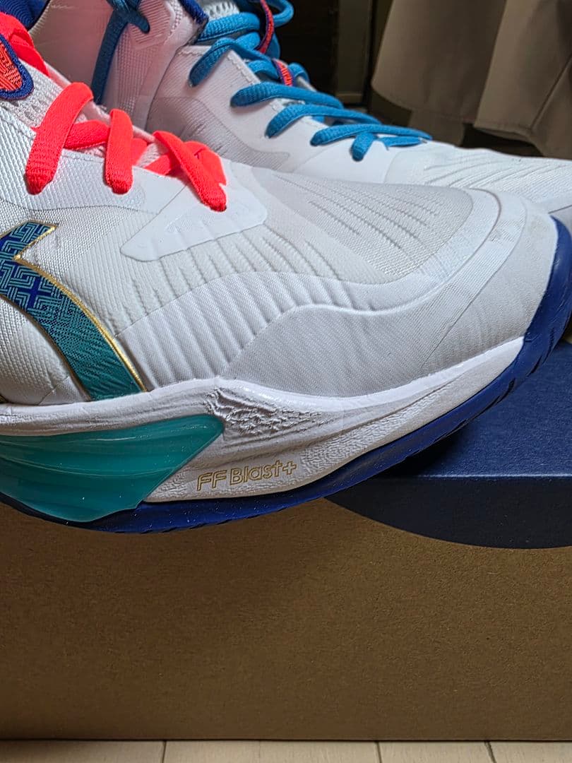 ASICS バレーボールシューズ スカイエリートff3ホワイト/ブルー/レッド