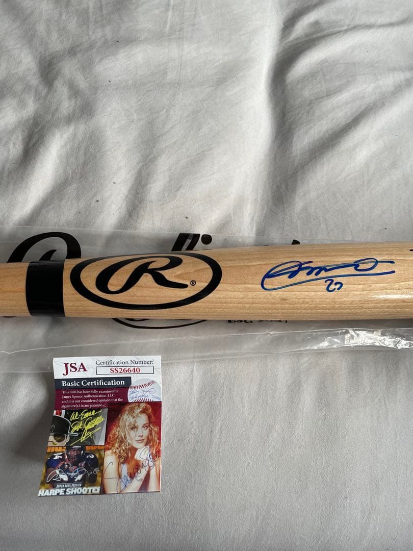 貴重JSA鑑定品証明書付きVLAD GUERRERO JR サインバット