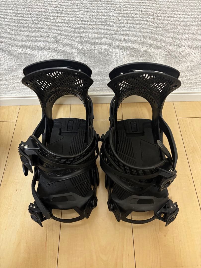 Genesis BURTON Sサイズ