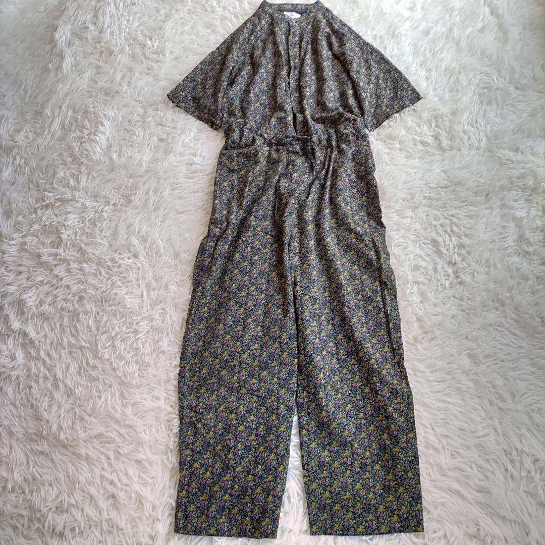 【美品】 かぐれ　リバティ　オールインワン　小花柄　オーバーオール　サロペット