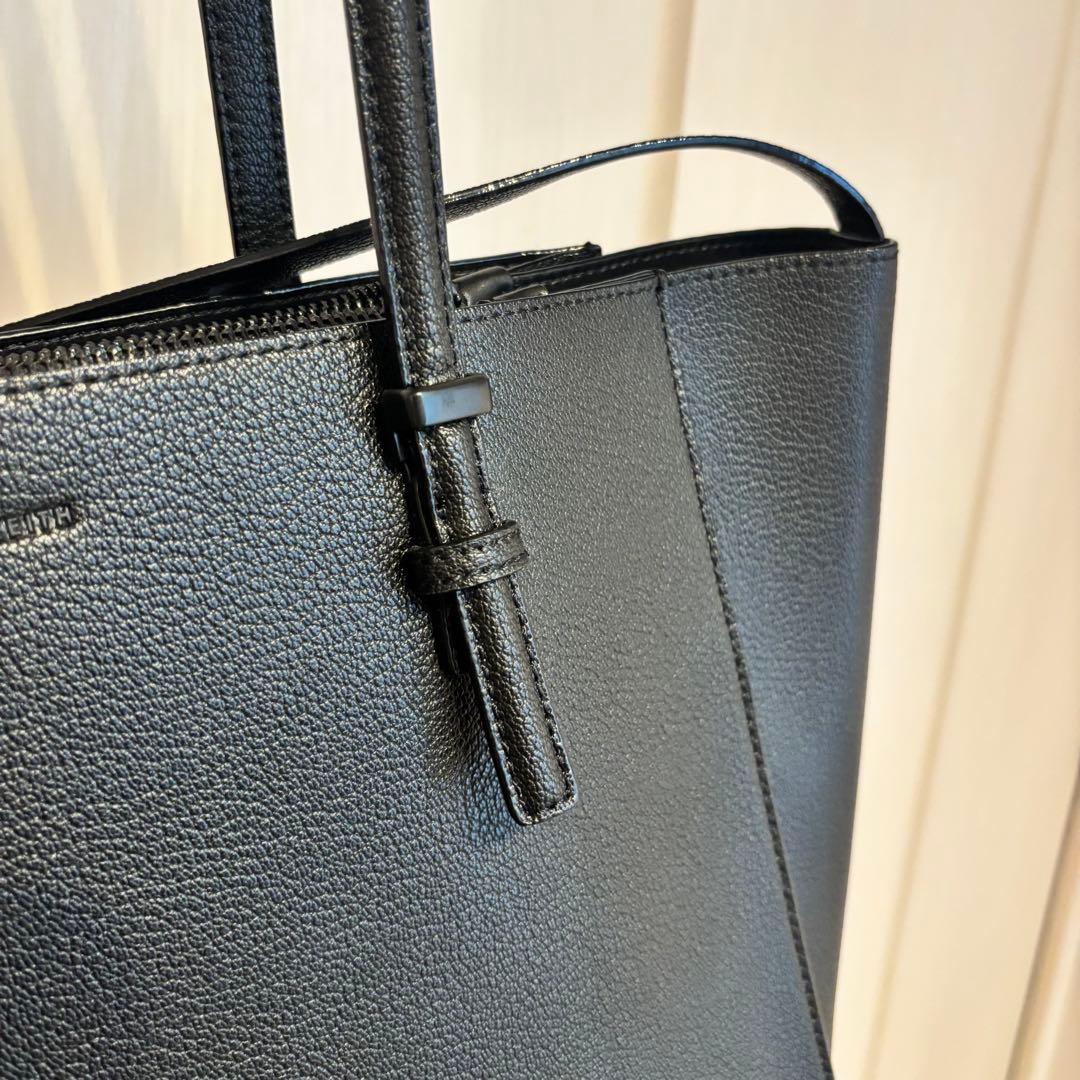 【極美品】CHARLES & KEITH クラシックダブルハンドル トートバッグ