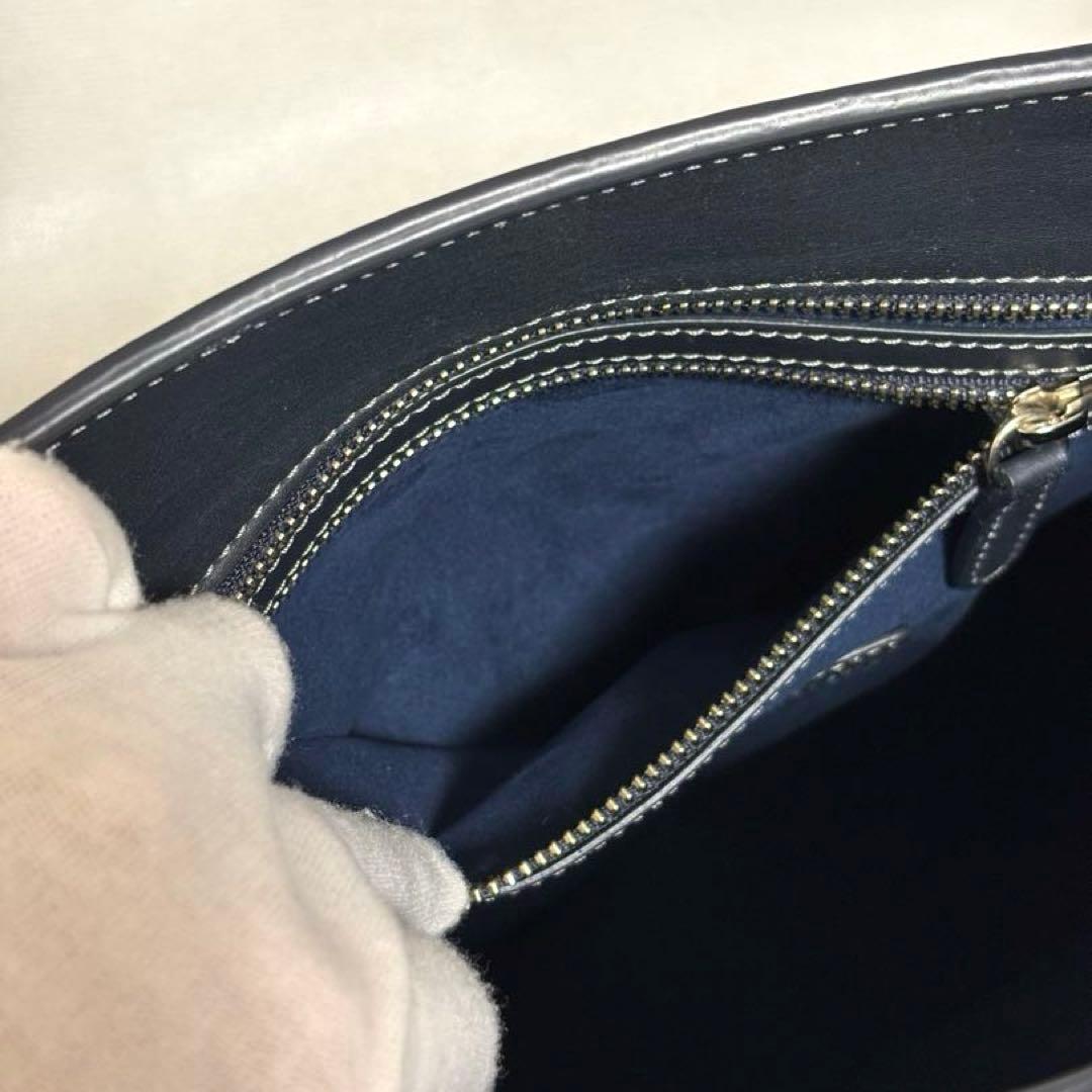 ハンティングワールド バケツ型 オールレザー ショルダーバッグ ネイビー