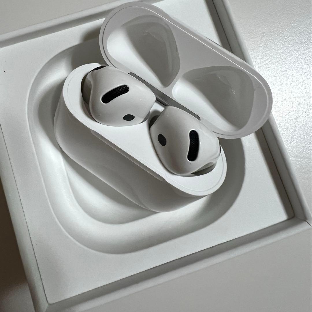 Apple AirPods 4 ANC搭載モデル