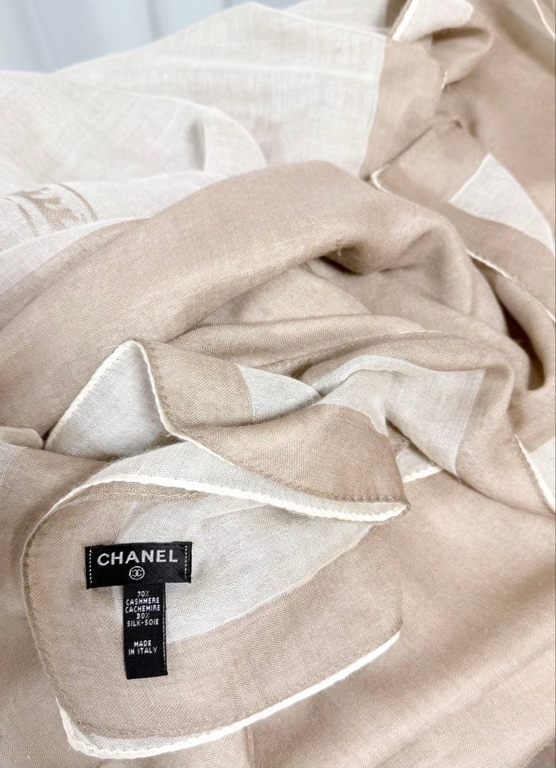 CHANEL シャネル ライオンとCCロゴの カシミヤ大判マフラー