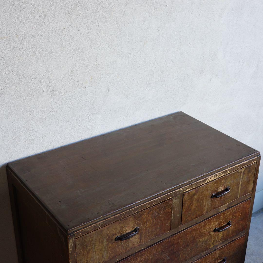 レトロな整理箪笥　チェスト　引出し