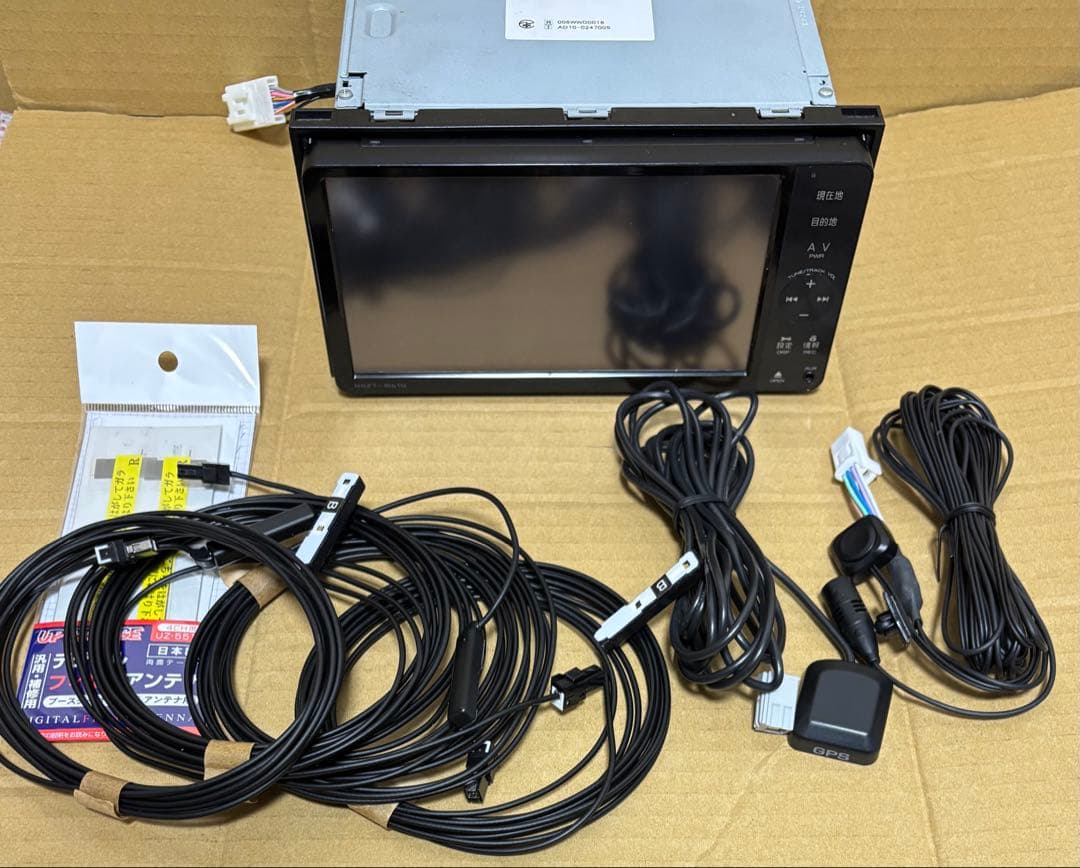 トヨタ純正 カーナビ NSZT-W61G フルセグ Bluetooth