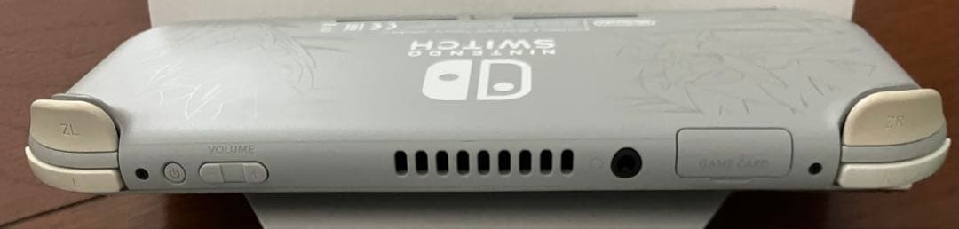 【美品・箱付】Switch Lite 本体 ザシアンザマゼンタ ポケモン 剣盾