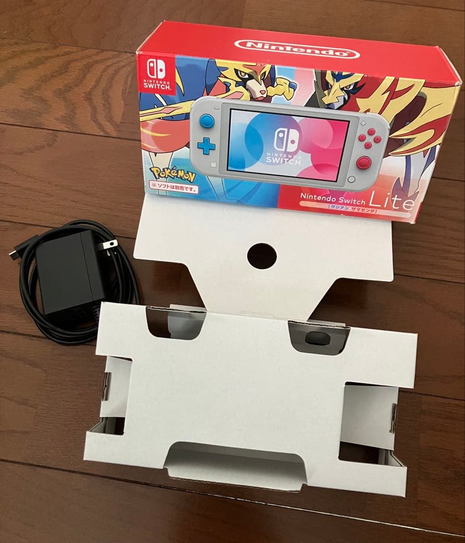【美品・箱付】Switch Lite 本体 ザシアンザマゼンタ ポケモン 剣盾