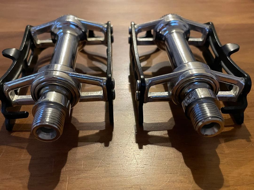 【最終売切り価格】カンパニョーロ　SUPERLEGGEI