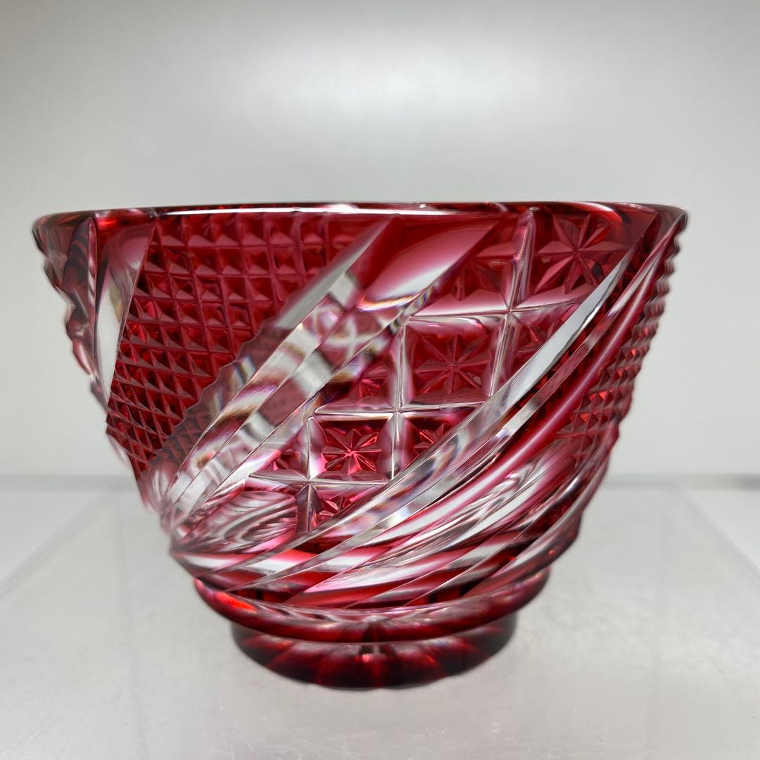 島津磯斎　薩摩切子　ねじり彫　切子小鉢　共箱　h5.7cm/口径7.9cm