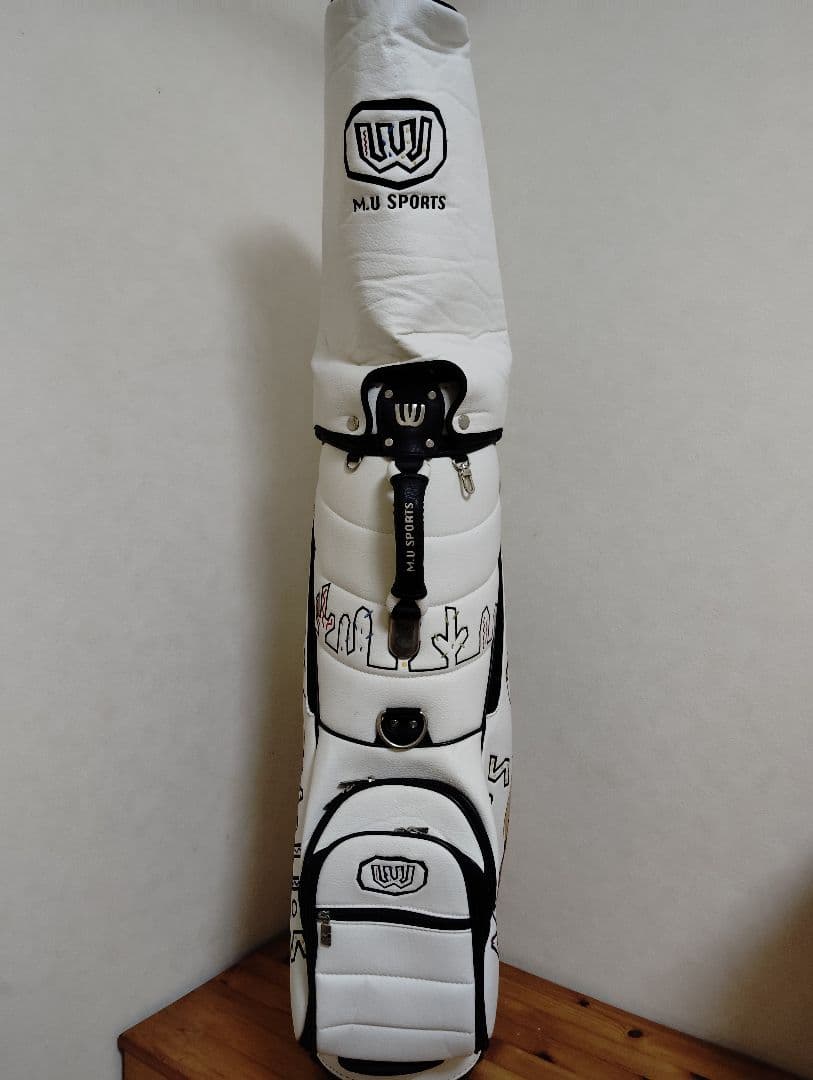 M・U SPORTS ミエコ ウエサコ キャディバッグ 8型/5分割