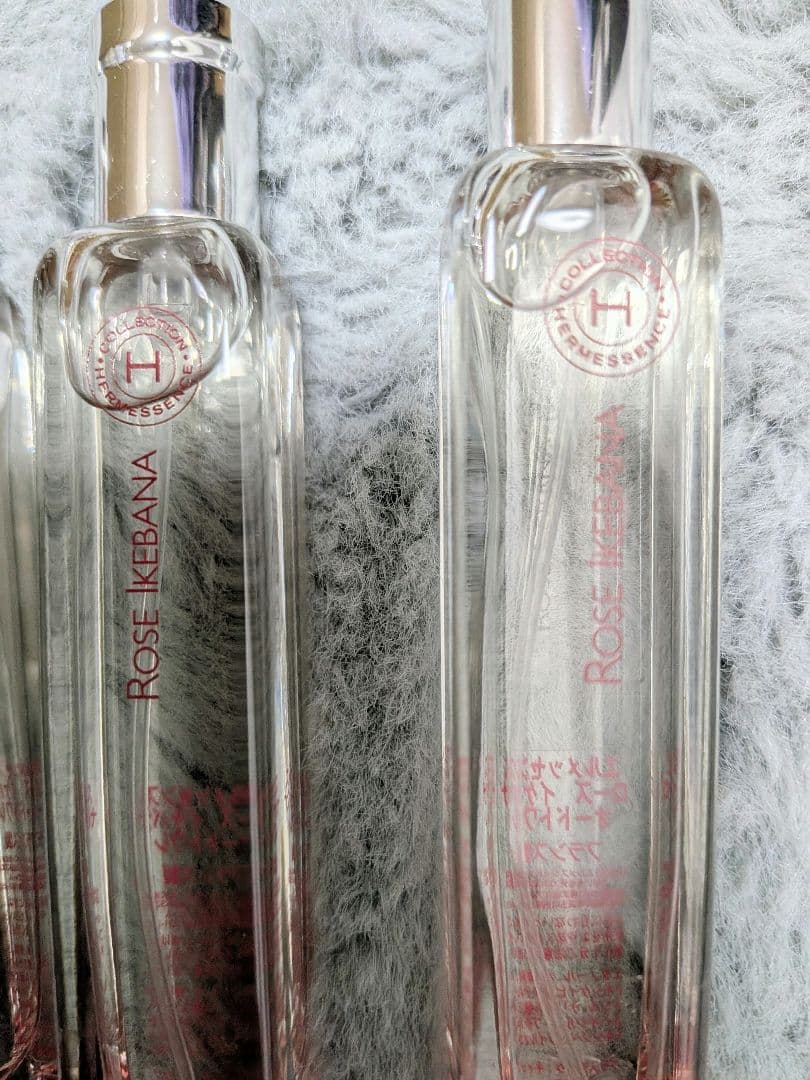 s*a様 新品未使用　HERMES ローズイケバナアメニティセット香水ボディロー