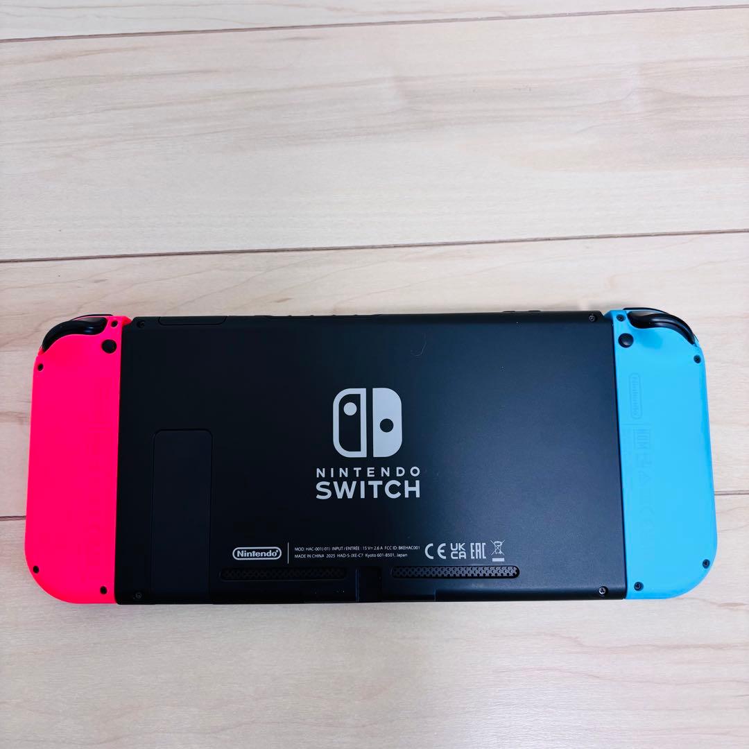 【未使用に近い】2025年モデル　Nintendo Switch スイッチ　本体