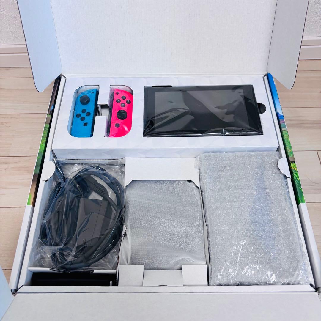 【未使用に近い】2025年モデル　Nintendo Switch スイッチ　本体