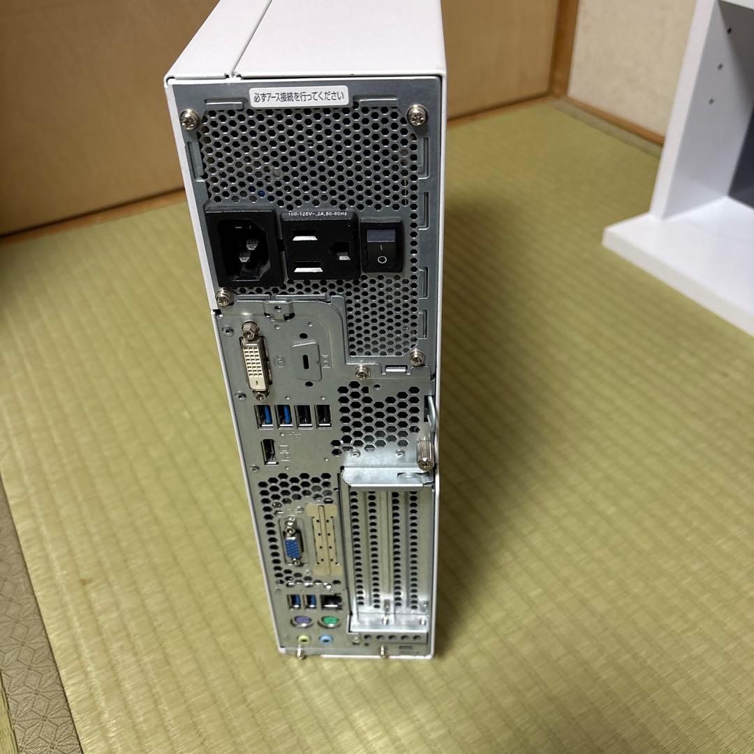 S*K様 Fujitsu ESPRIMO D588/CX デスクトップPCジャン