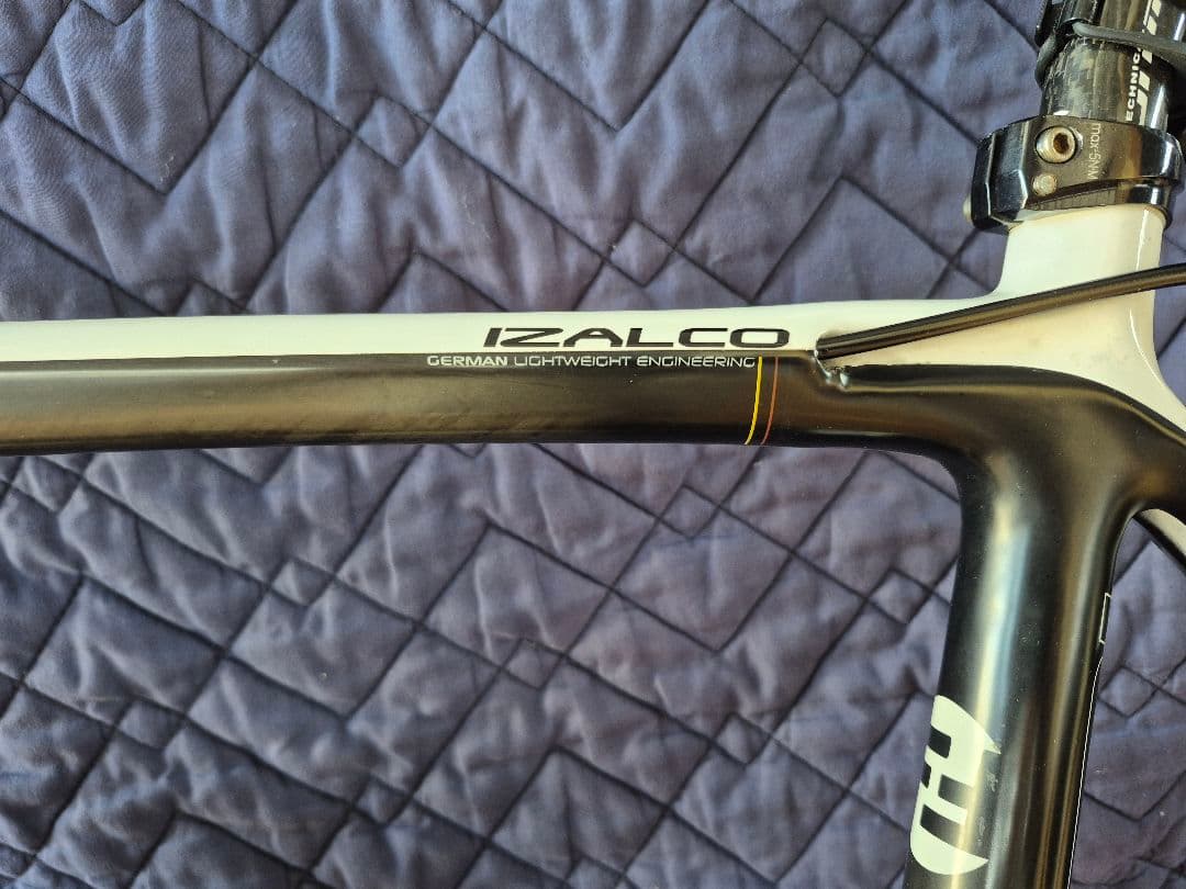 FOCUS EINDHOVEN PRO ロードバイク　フォーカス　イザルコ　中古