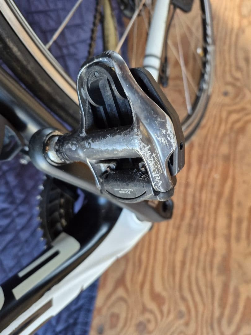 FOCUS EINDHOVEN PRO ロードバイク　フォーカス　イザルコ　中古