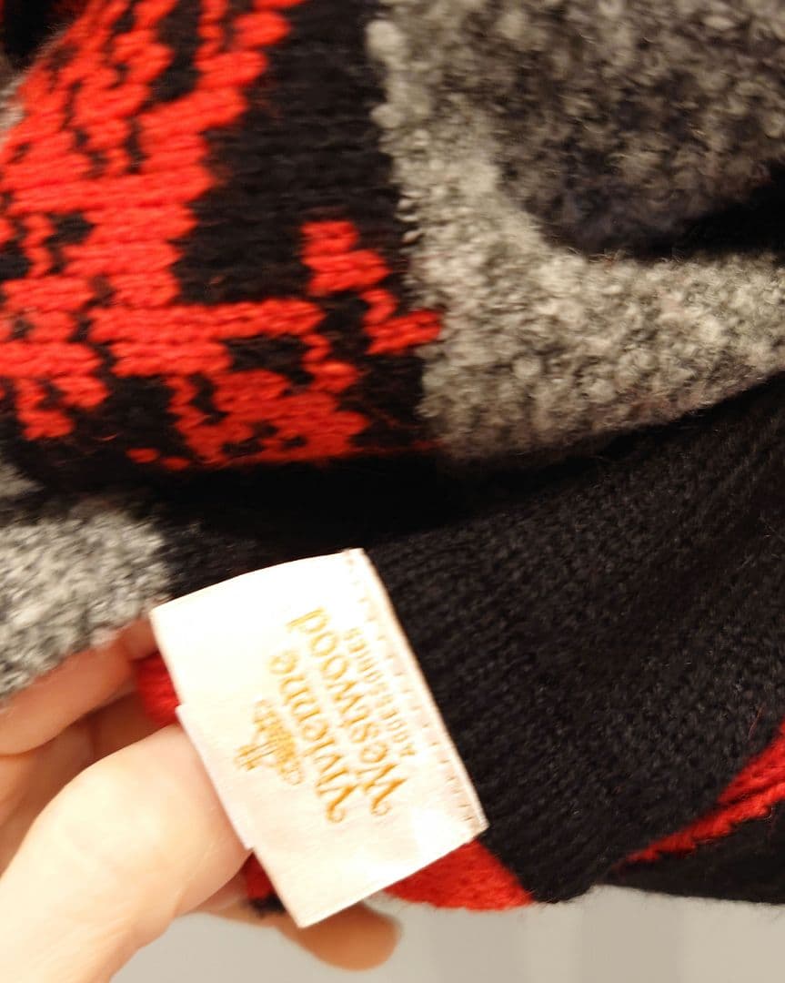 ミ*ん様 未使用 ヴィヴィアンウエストウッド スヌード リバーシブル