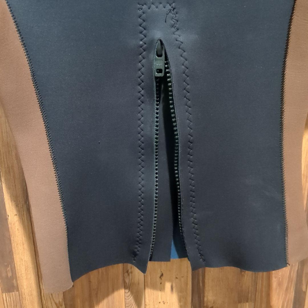 RASH 半袖タッパー ブラウン・ブラック既製L