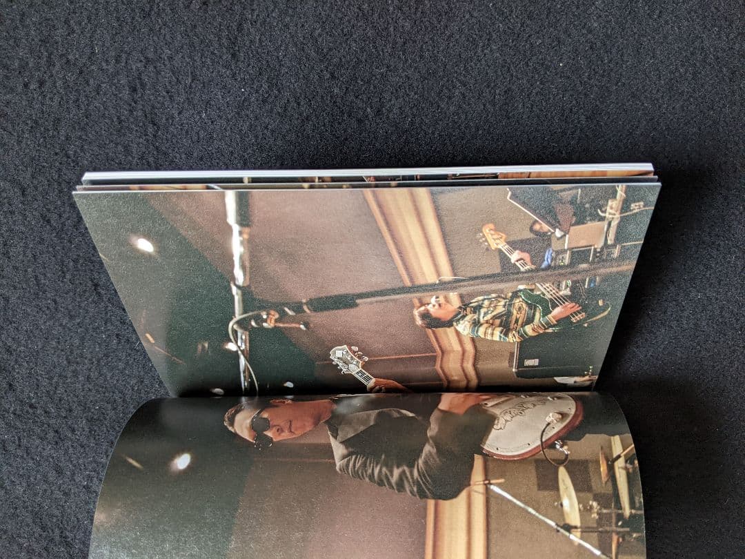 布袋寅泰　一期一会　BEST TOUR DVD　ライブ　ギター　写真集　シール