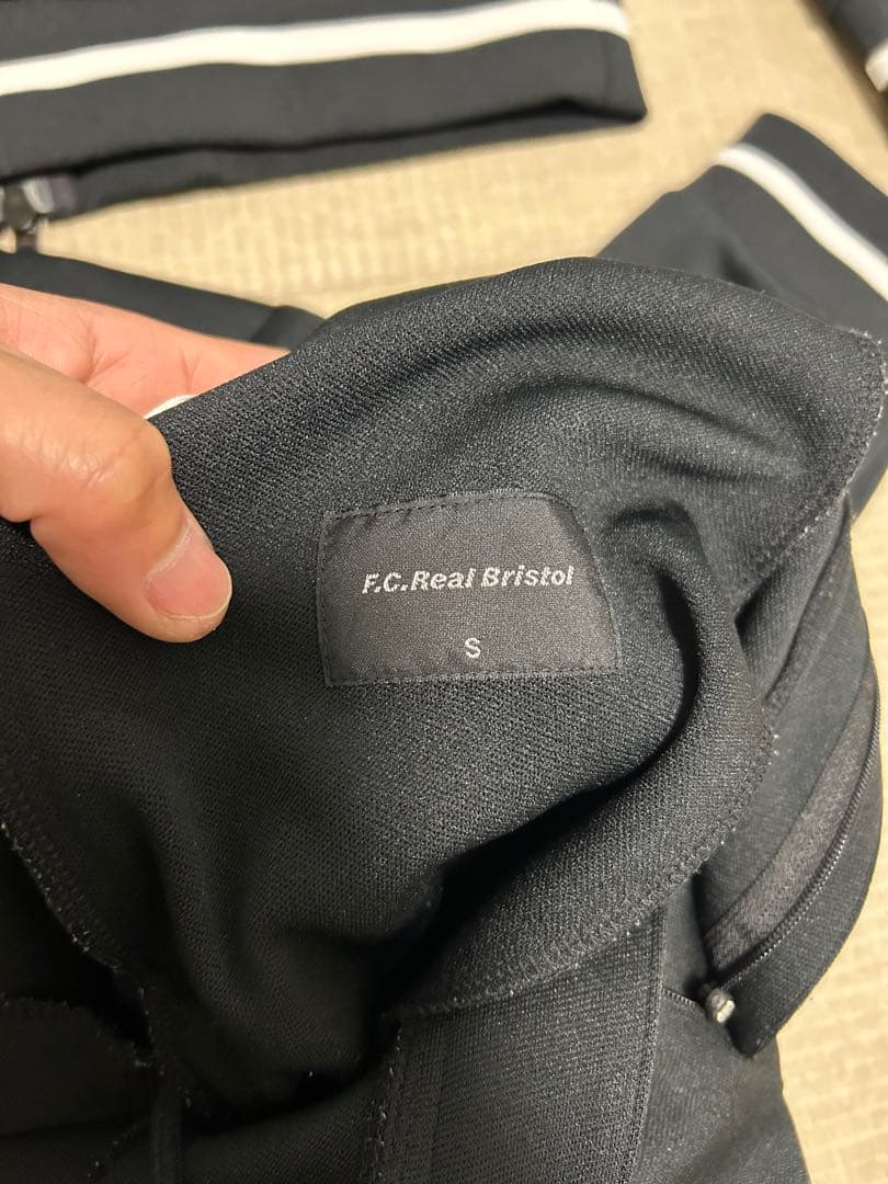 FCRB ブリストル　セットアップ　上下S ジャージ