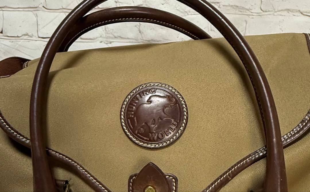 ハンティングワールドボストンバック