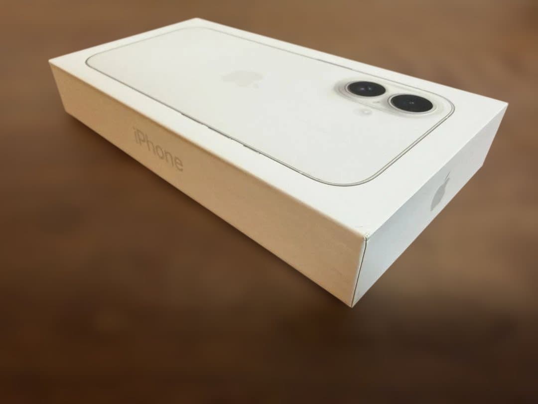 iPhone 16 256GBバッテリー98%