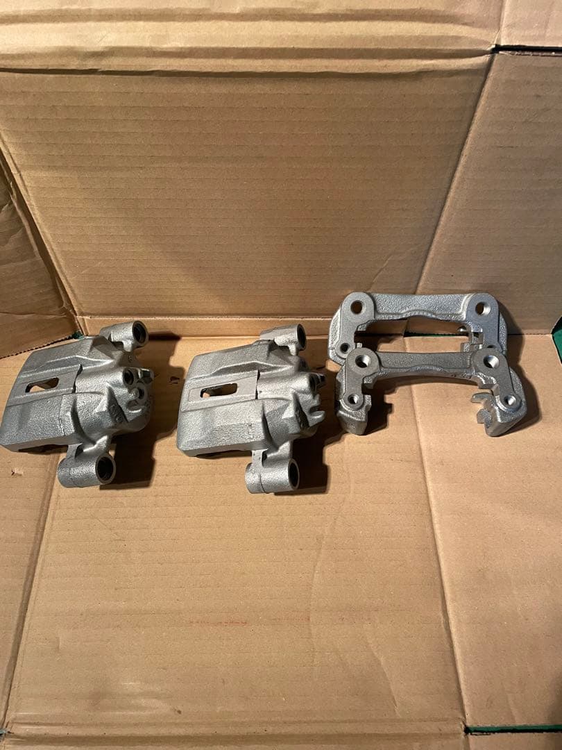 ジムニー用　ブレーキキャリパー 2個セット