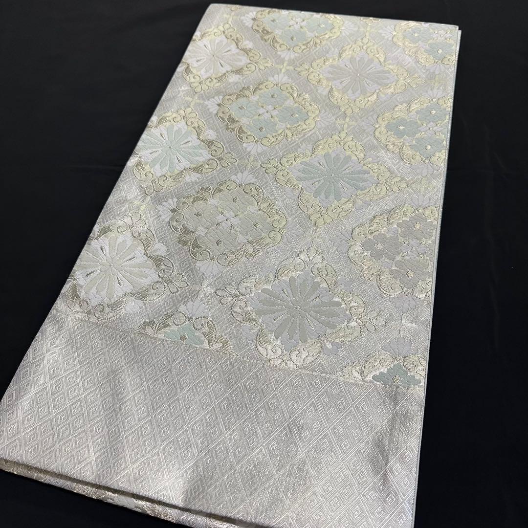 新品 袋帯 京都 西陣 樹 いつき 織物 白地 七宝 花菱 4876