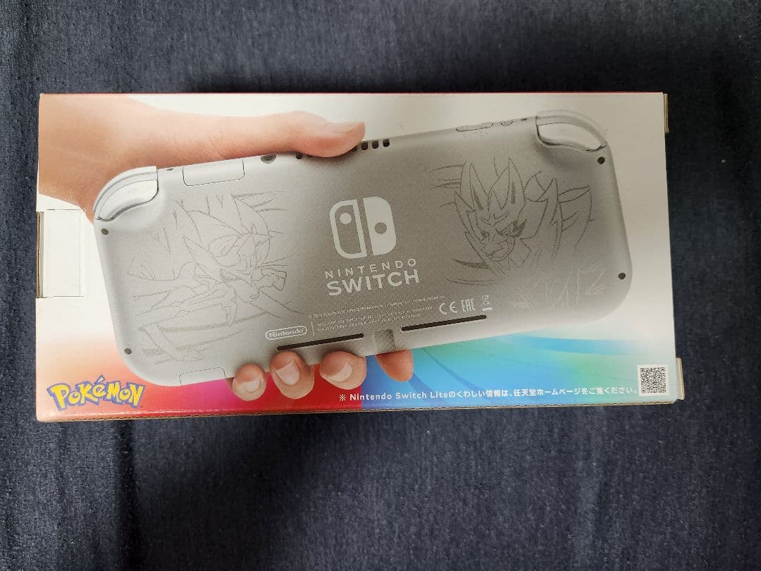 Nintendo Switch Lite 　ザシアン　ザマゼンタ　箱付き