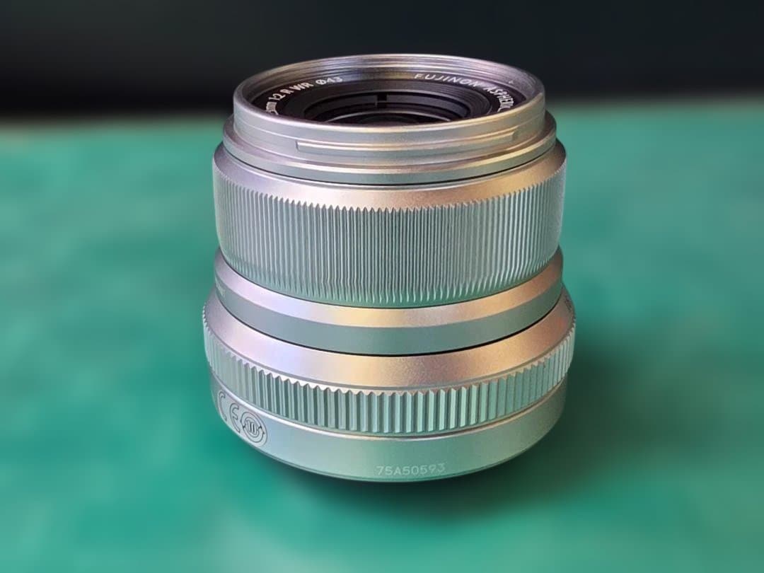 富士フィルム FUJINON XF 23mm F2 R WR シルバー