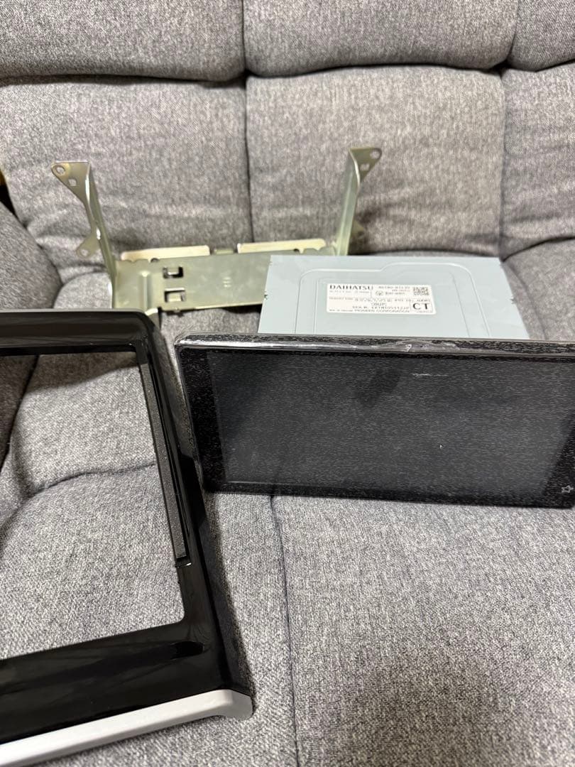 や*ー様 ルーミー　新車外し　ディスプレイオーディオ