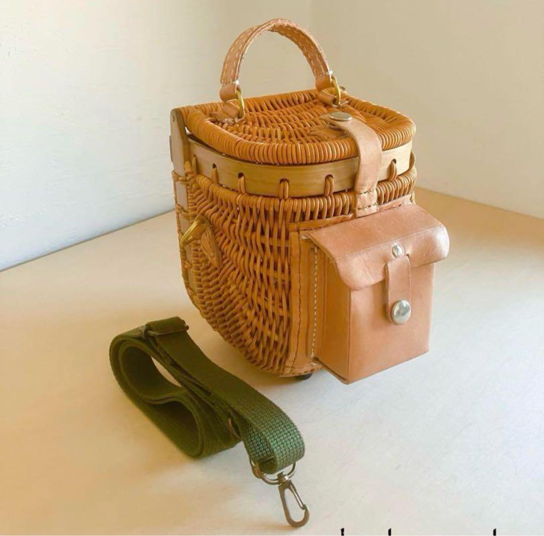 新品ショルダーバスケットSサイズ　ナチュラル色　ストラップ緑