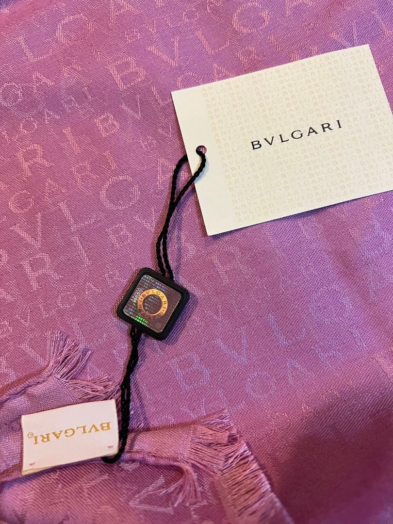 BVLGARI シルクストール ピンク　新品未使用