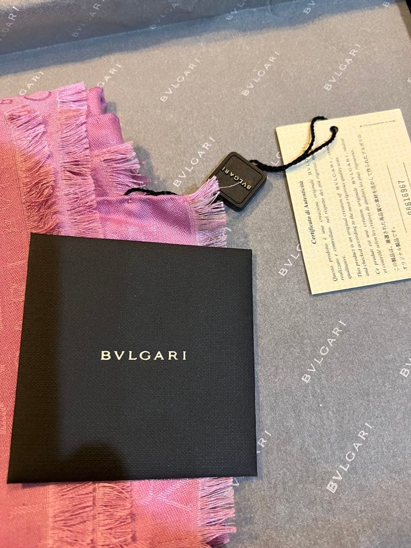 BVLGARI シルクストール ピンク　新品未使用