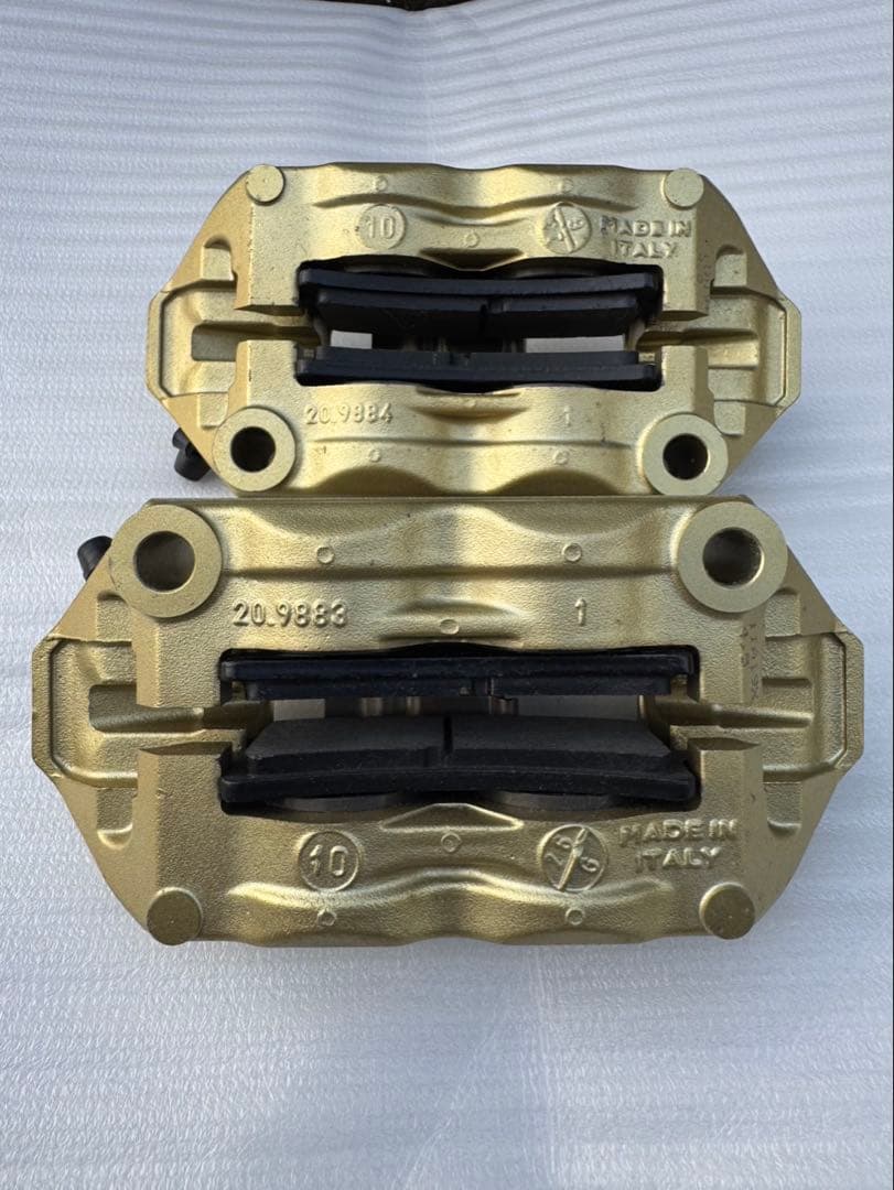 brembo ラジアル モノブロック キャリパー 100mm