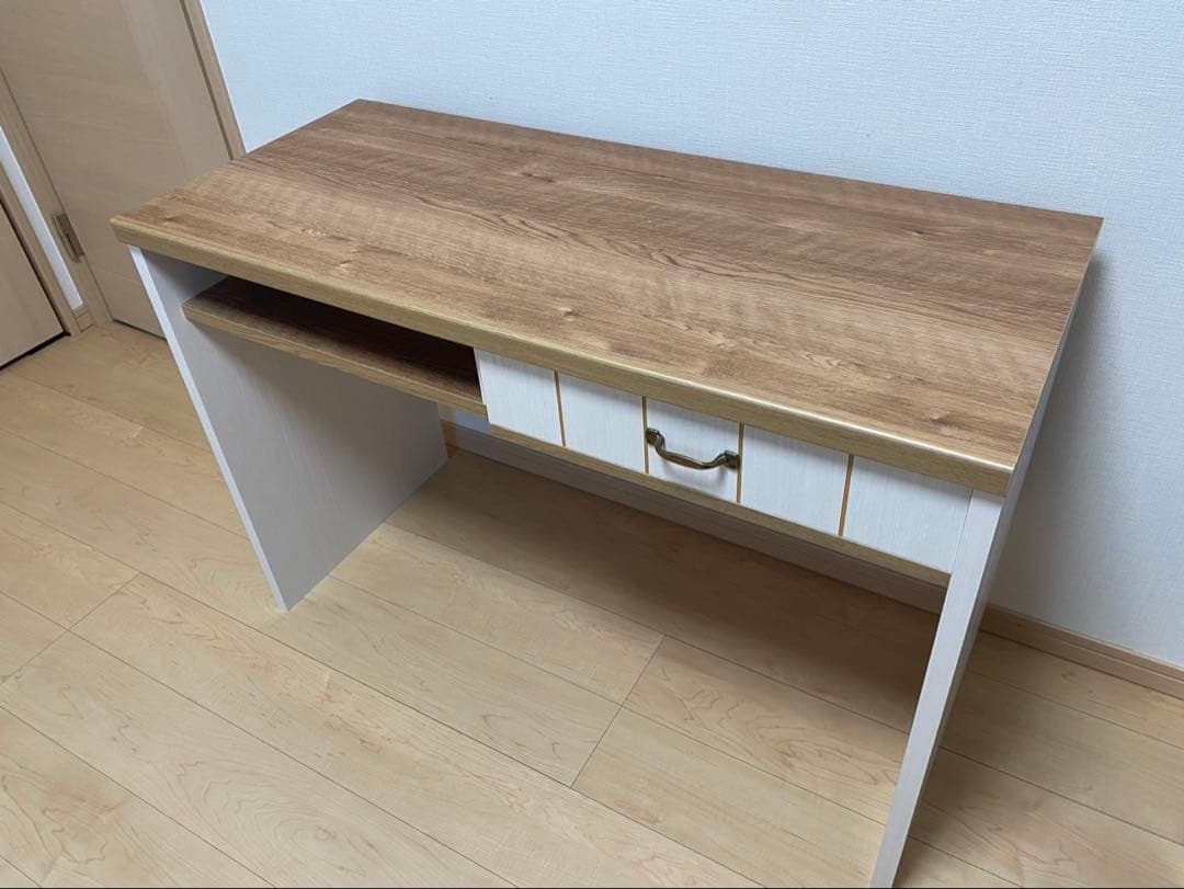 木目調　おしゃれ机 可愛い 学習机　テーブル　机