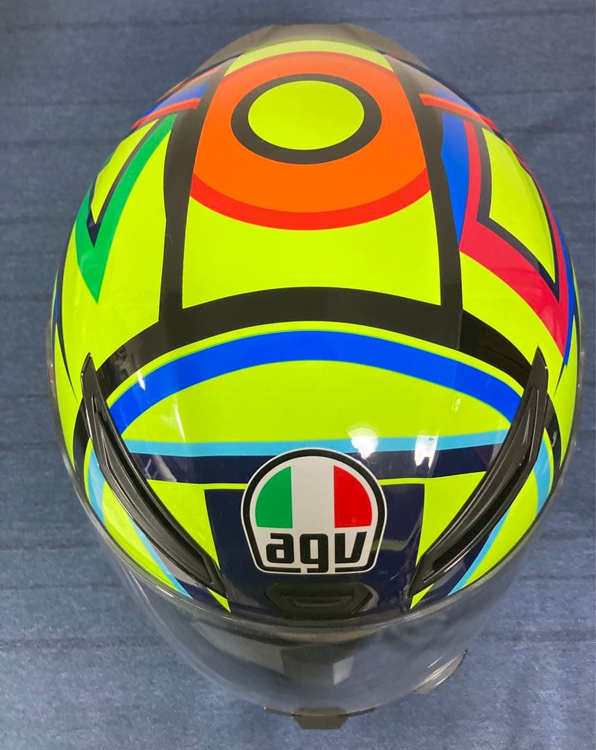 未使用品！！ ヘルメット ロッシモデル AGV K1 SOLELUNA 2017