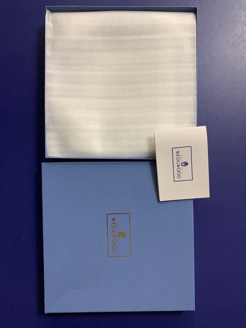 未使用ウェッジウッド フロレンティーンターコイズ　スクエアプレート21cm 2枚