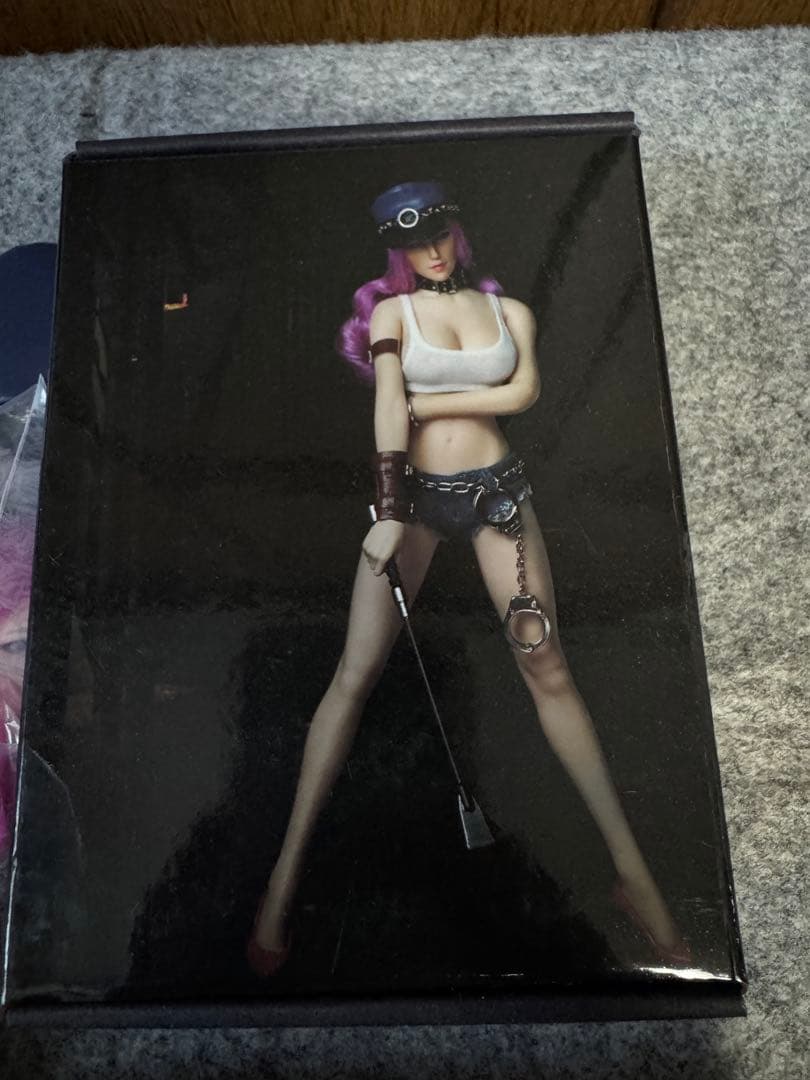 早い物勝ち 1/6フィギュア素体、ヘッド、衣装、小物セット