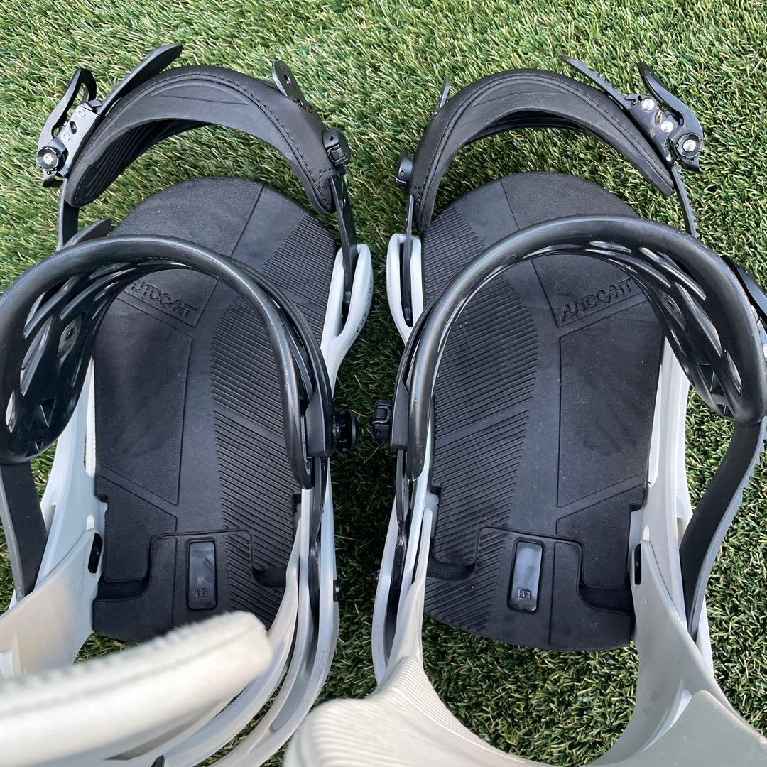 Burton カーテル　M バートン